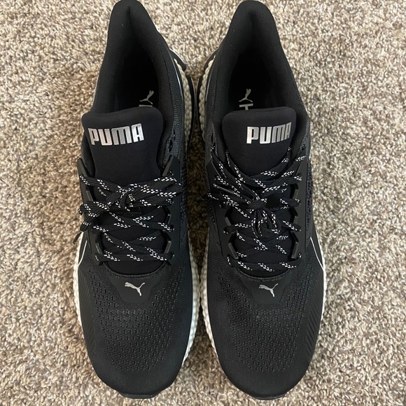 ‼️SOLD‼️Puma Hybrid Netfit - Picture 4 of 5